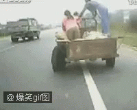 tyre-puncture-punctured-tyre.gif