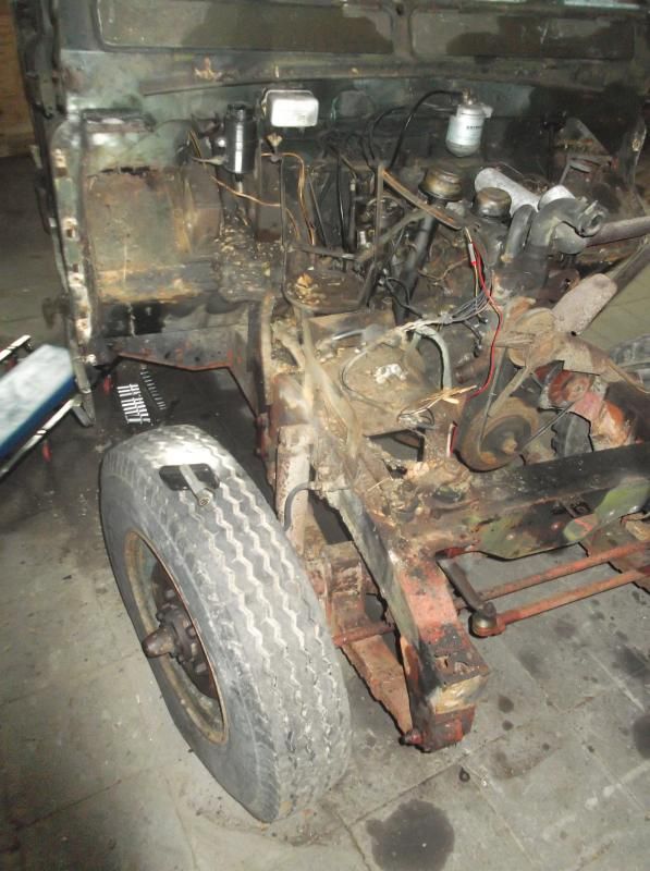 1965 series 2a station wagon finally both wings off.jpg