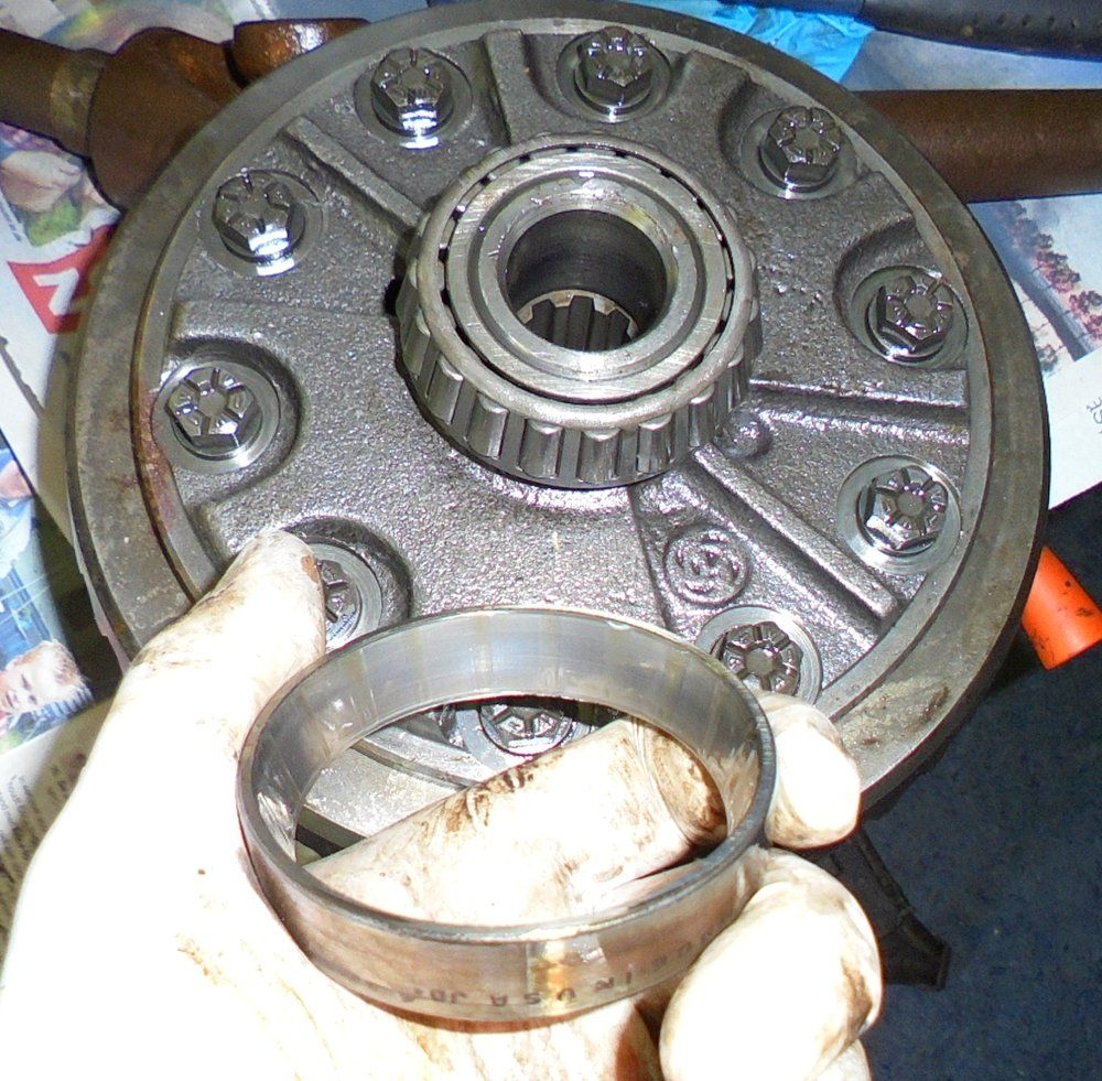 1965 series 2a station wagon replacement front differential6.JPG