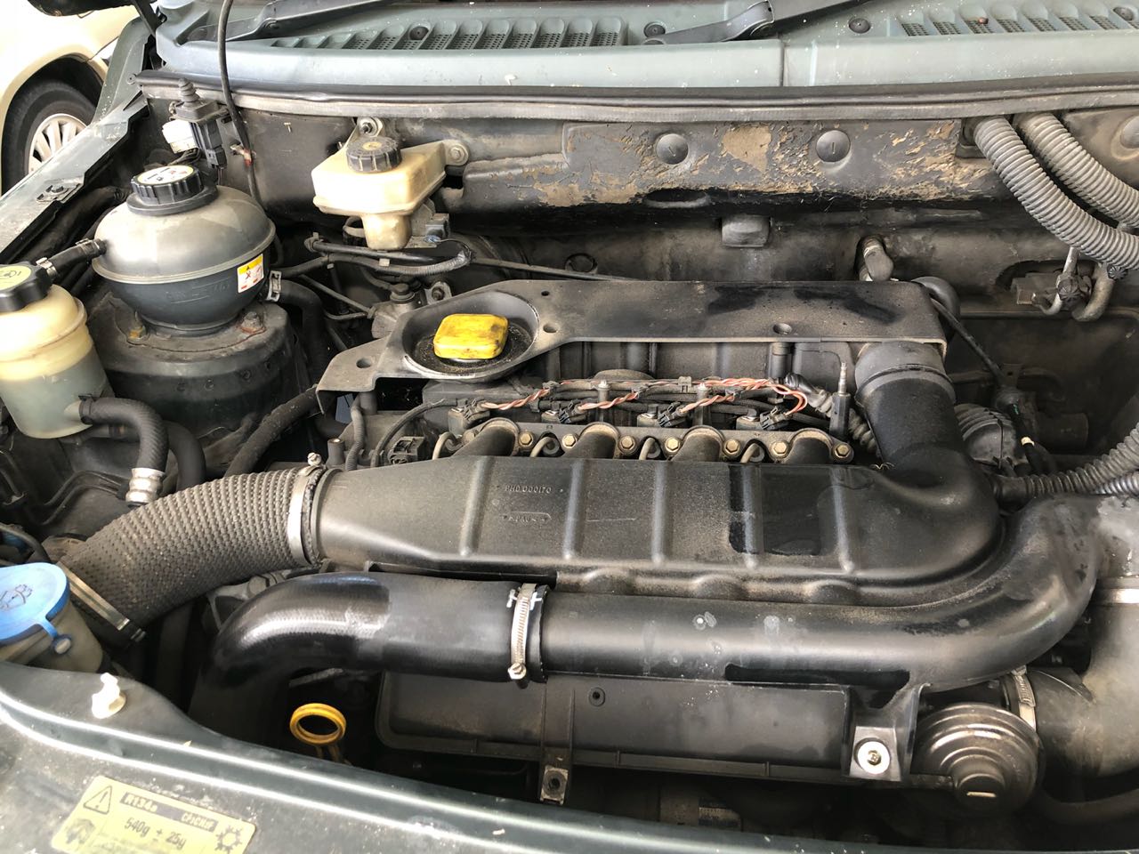 Land Rover Freelander TD4 / BMW E39 E46 M47 engine crankshaft 37CR4 /  2246861