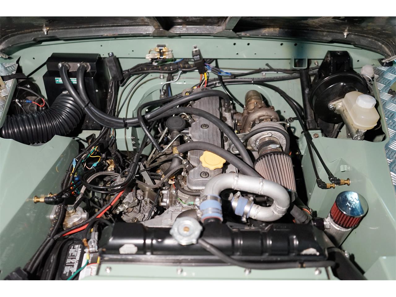 23878181-1969-land-rover-series-iia-std.jpg