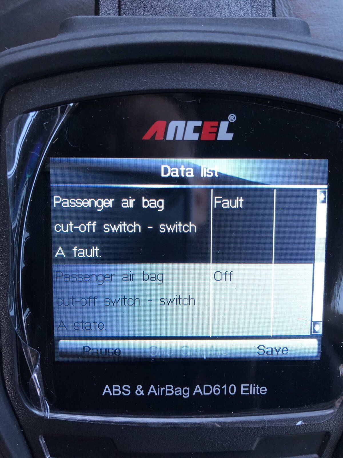 AirbagSw.JPG