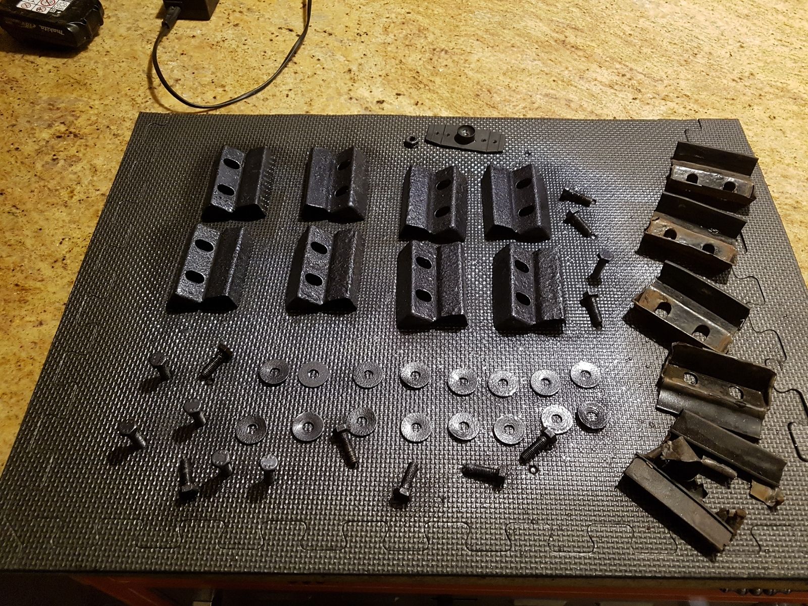 bolts.jpg
