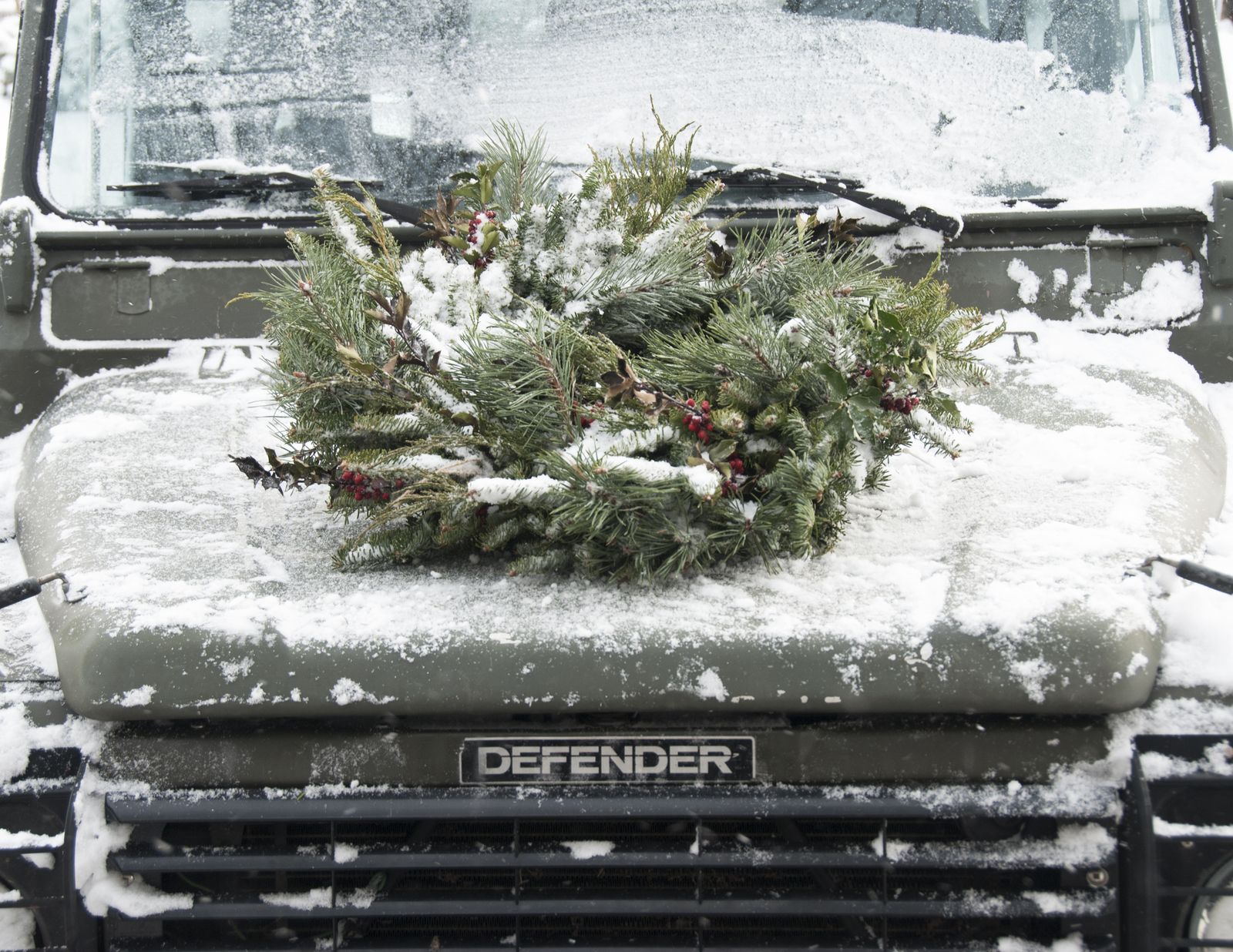Defender Christmas Photo.jpg