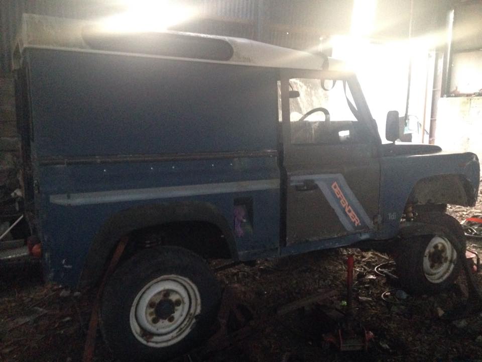 defender on chassis drivers rear.jpg