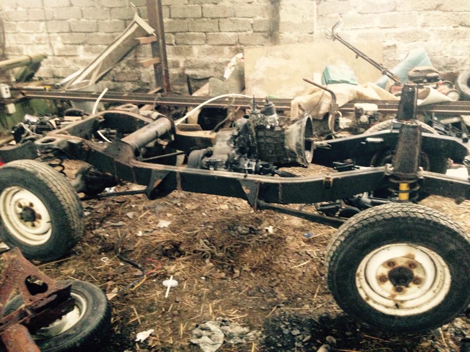 disco chassis with gearbox.jpg
