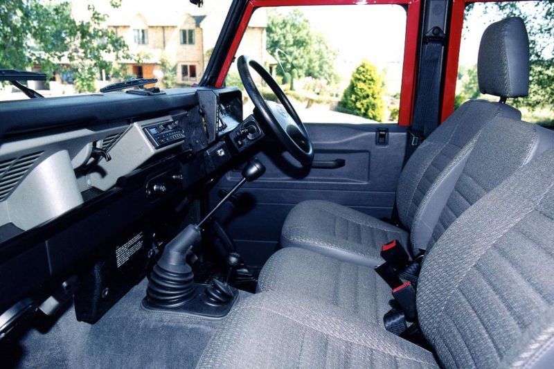 Early-Defender-interior-800x533.jpg