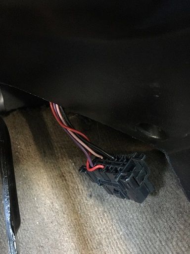 ECU Plug.jpg