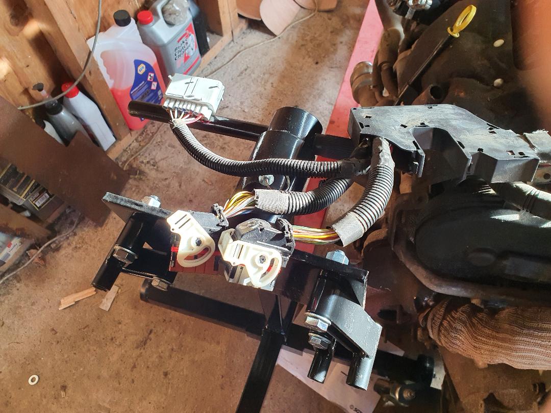 engine plugs.jpg
