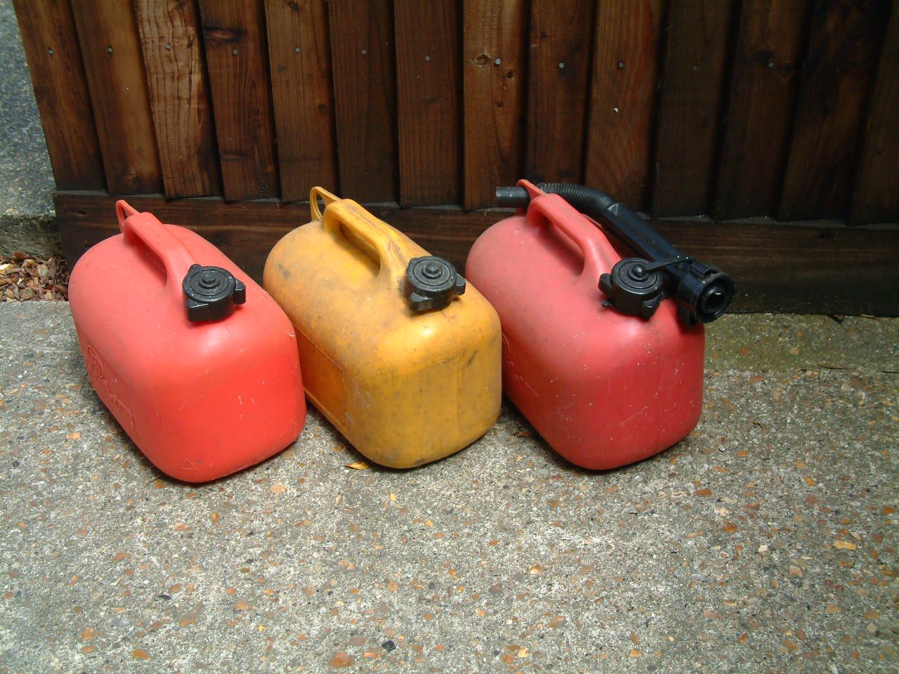 FUEL CANS 1.JPG