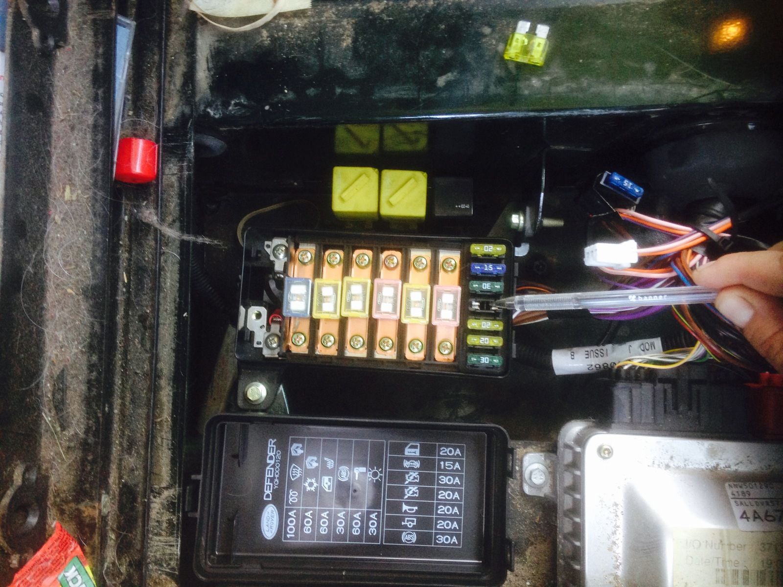 [DIAGRAM] Land Rover Defender Fuse Box Diagram - MYDIAGRAM.ONLINE