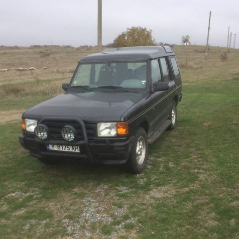 landy-ext.jpg