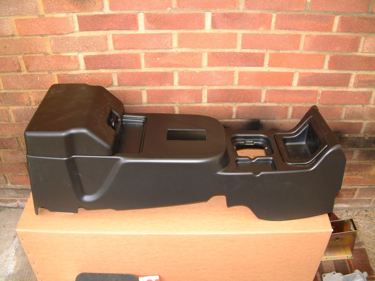 Defender 90 Automatic Transmission? | LandyZone - Land Rover Forum