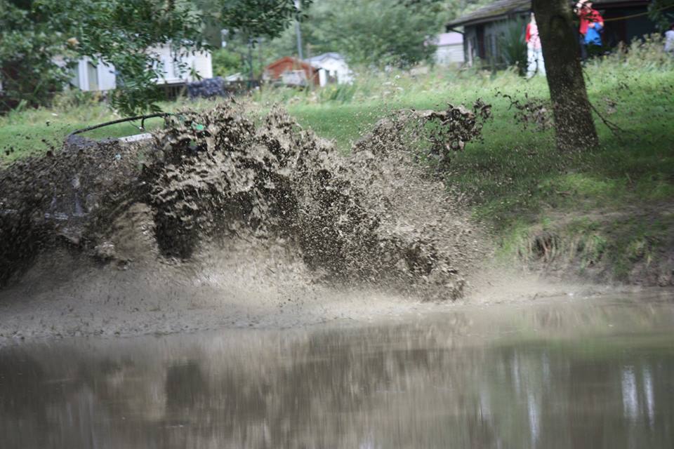 muddy hole.jpg