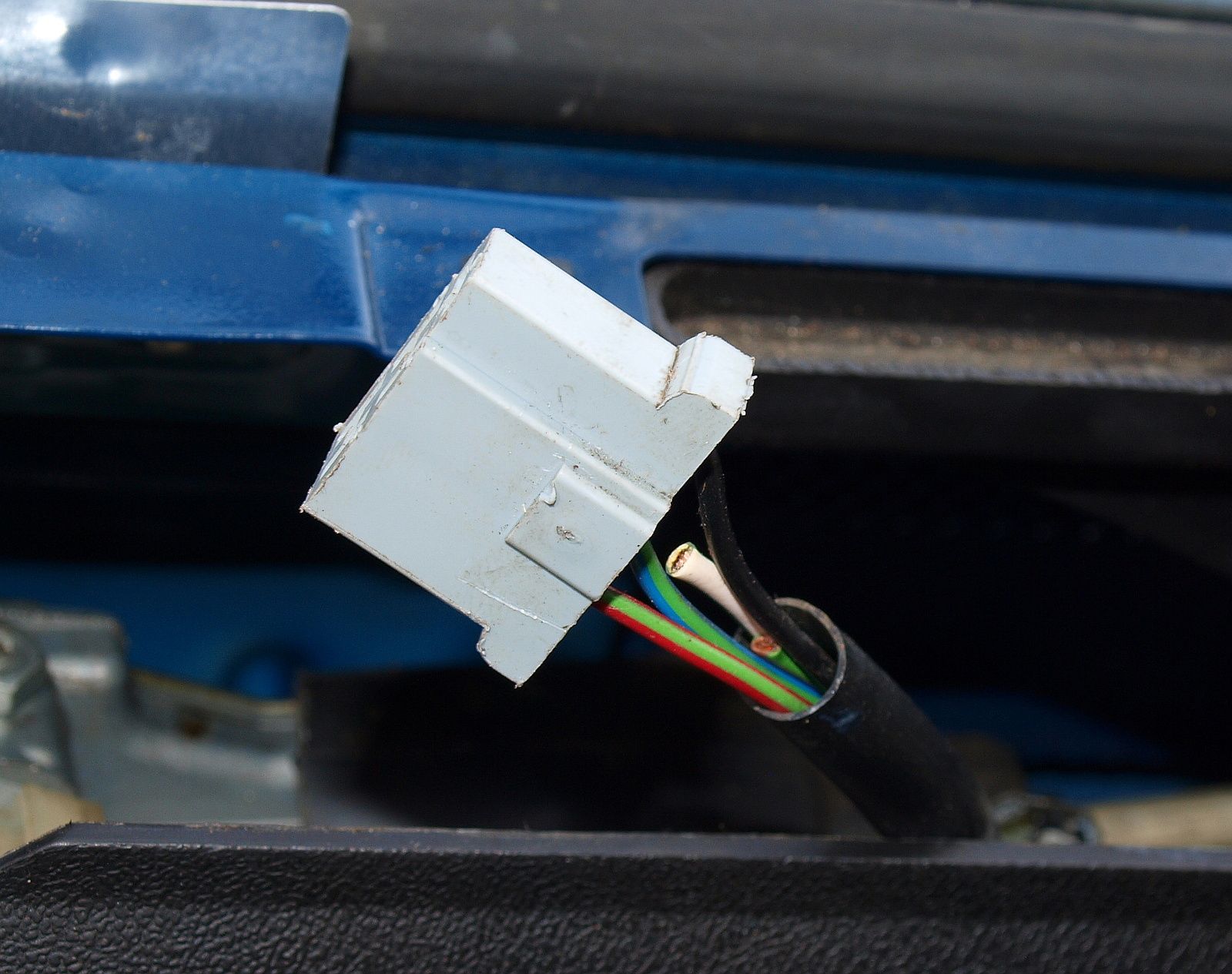 plug3.jpg