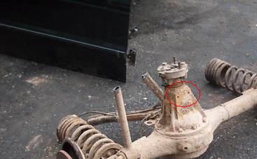 rear axle 300 tdi.jpg