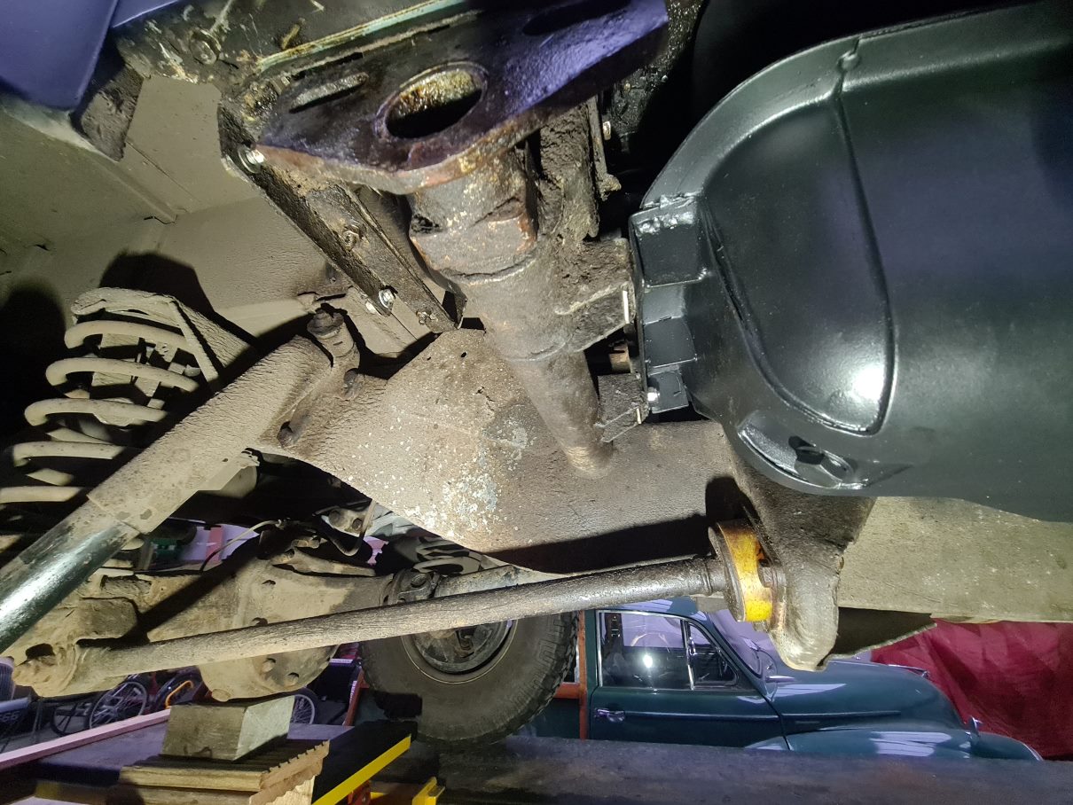 rear-bkt-in.jpg