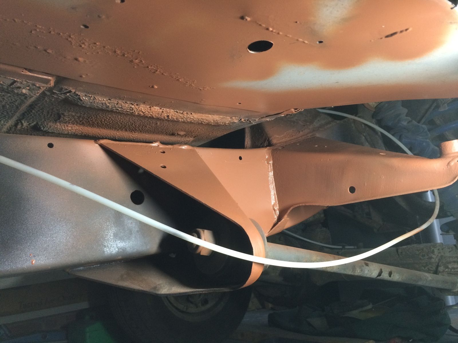 Rear NS Sill mount4.JPG