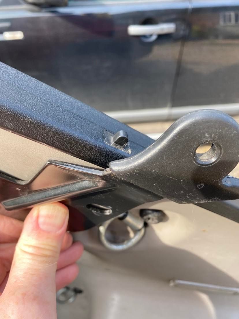 Roof_Bracket_Inside.jpg