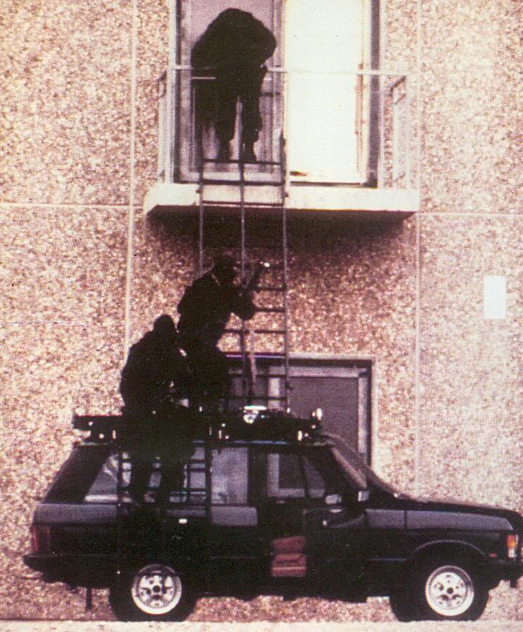 sas_RangeRover.jpg