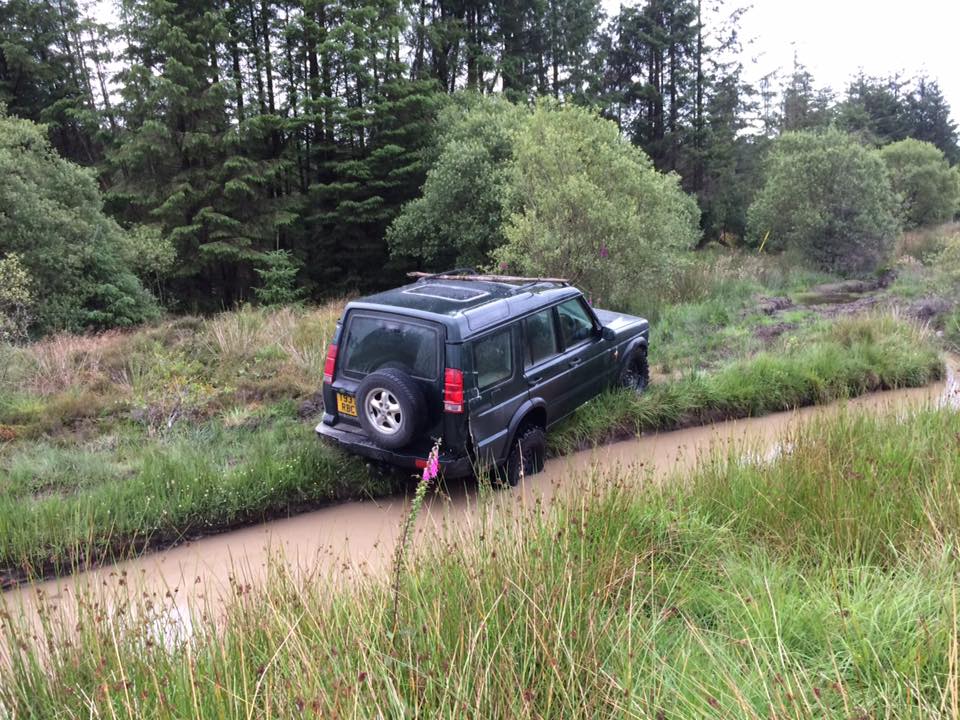 strata 4 rear stuck.jpg