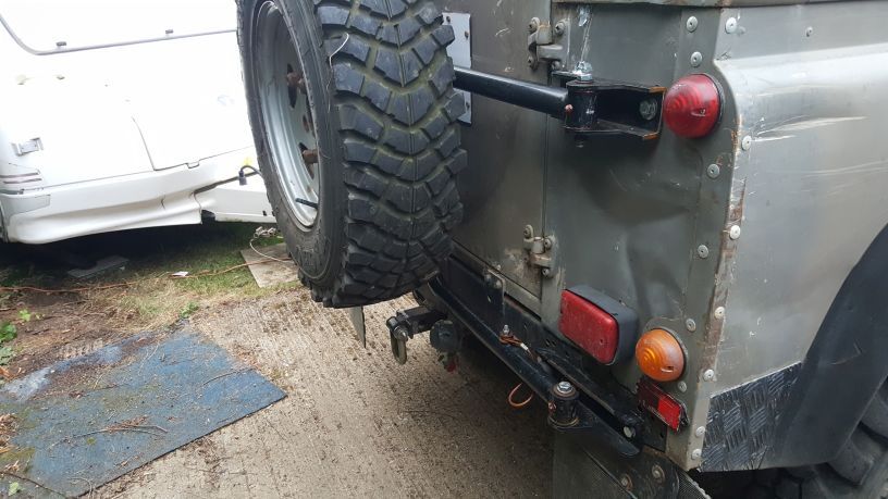 WheelCarrier02.jpg