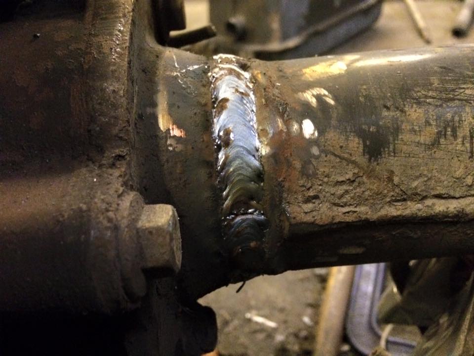 yellow 90 axle case welded.jpg