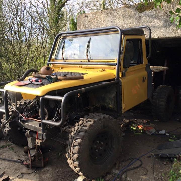 yellow defender front cage 2.jpg