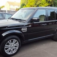 P006a 00 land rover