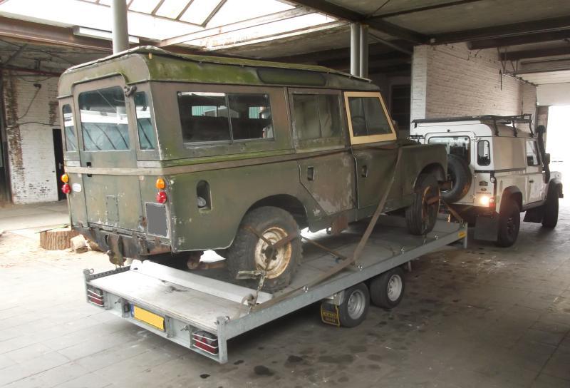 1965 series 2a Land Rover1.JPG