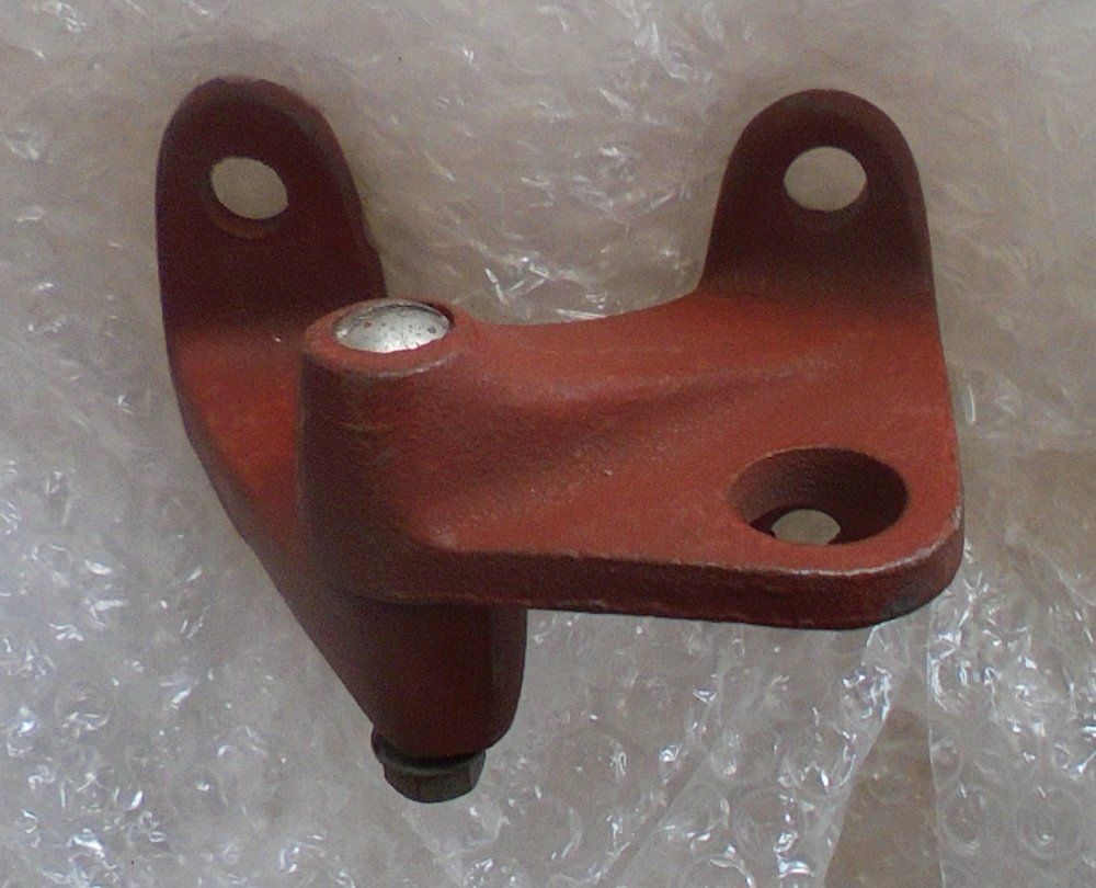 1965 series 2a station wagon 346377 door mirror hinge lhs1.JPG