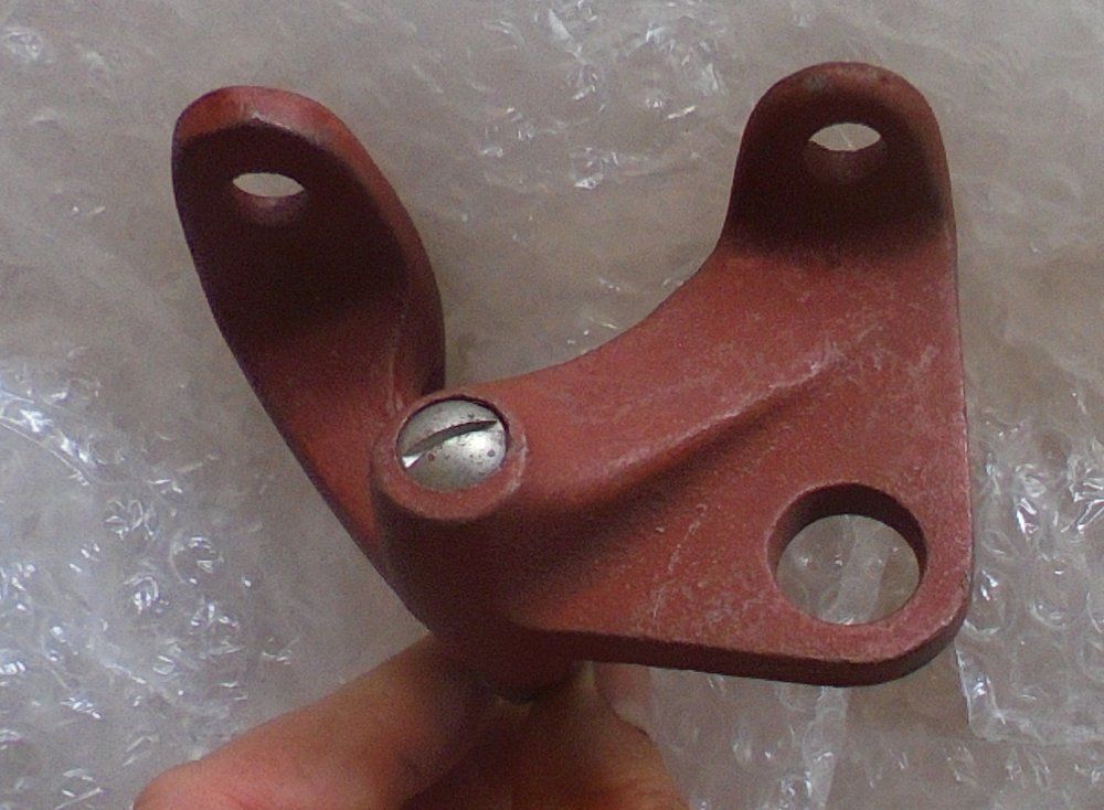 1965 series 2a station wagon 346377 door mirror hinge lhs2.JPG