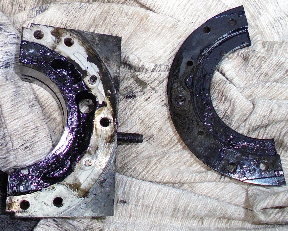 1965 series 2a station wagon 3rd bearing cap found.JPG