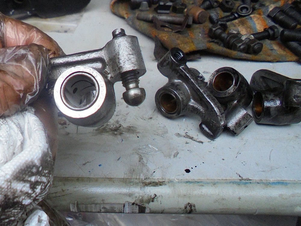 1965 series 2a station wagon cleaning up valve rockers1.JPG