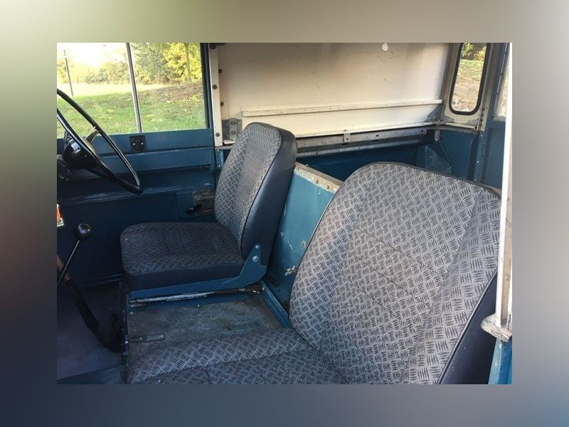 1972-land-rover-series-iii-63495ab30e0d5.jpg