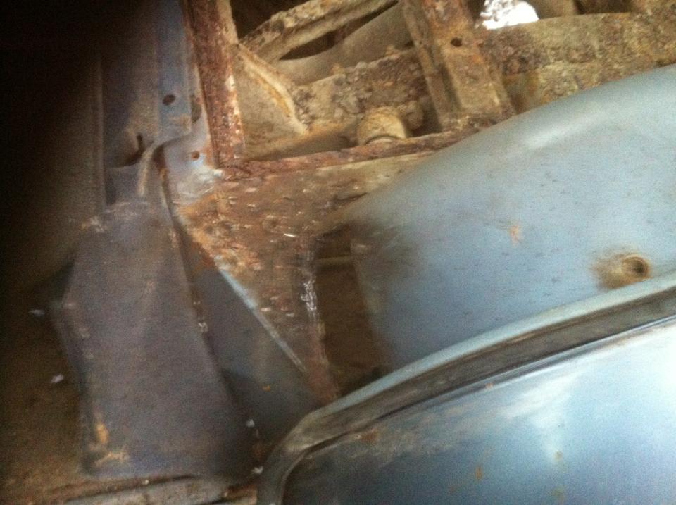 200tdi disco rear arch inside.jpg