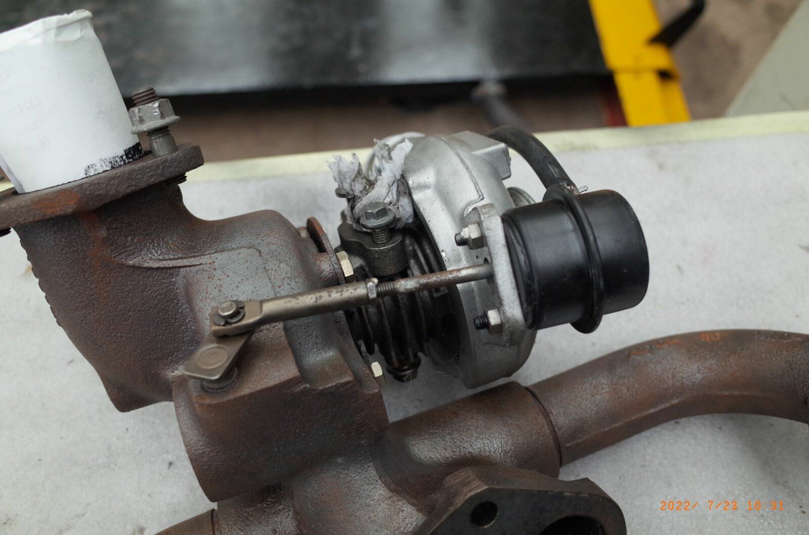 300tdi-upratedTurbo-3.JPG