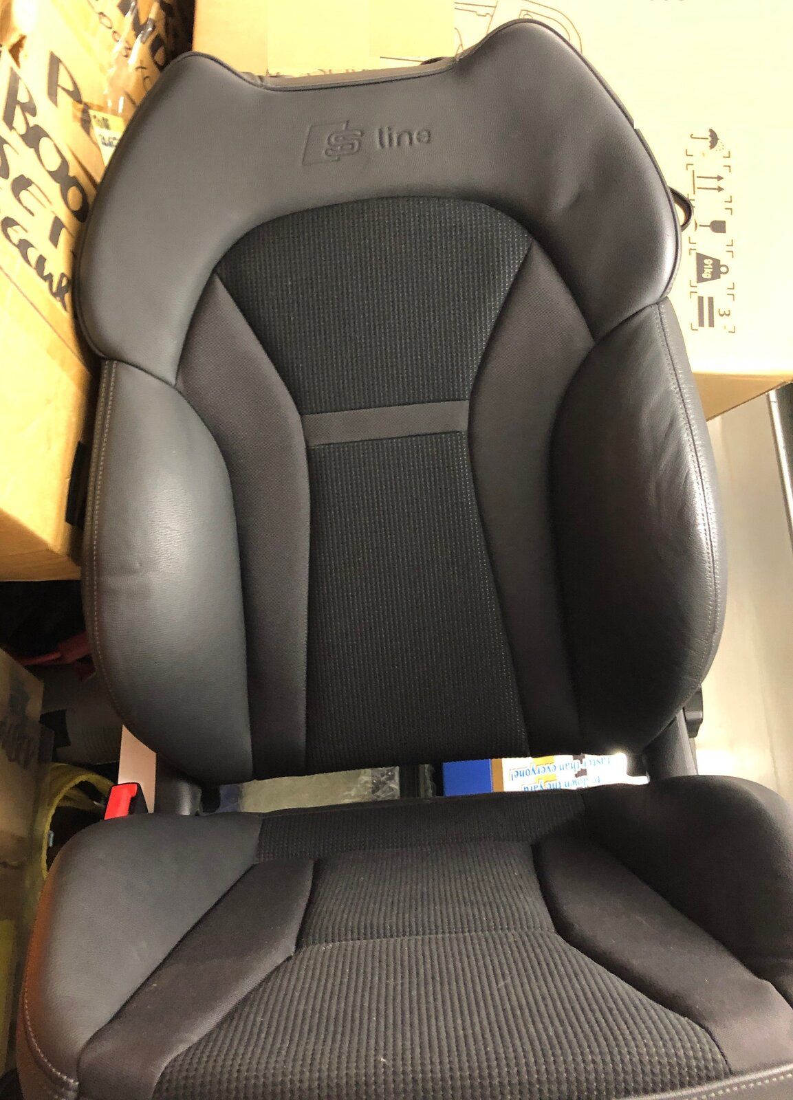 A1-seat01A.jpg