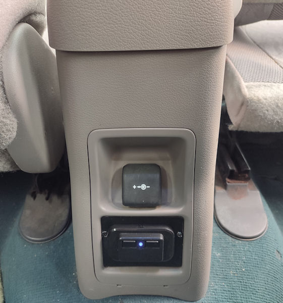BackUSB.jpg