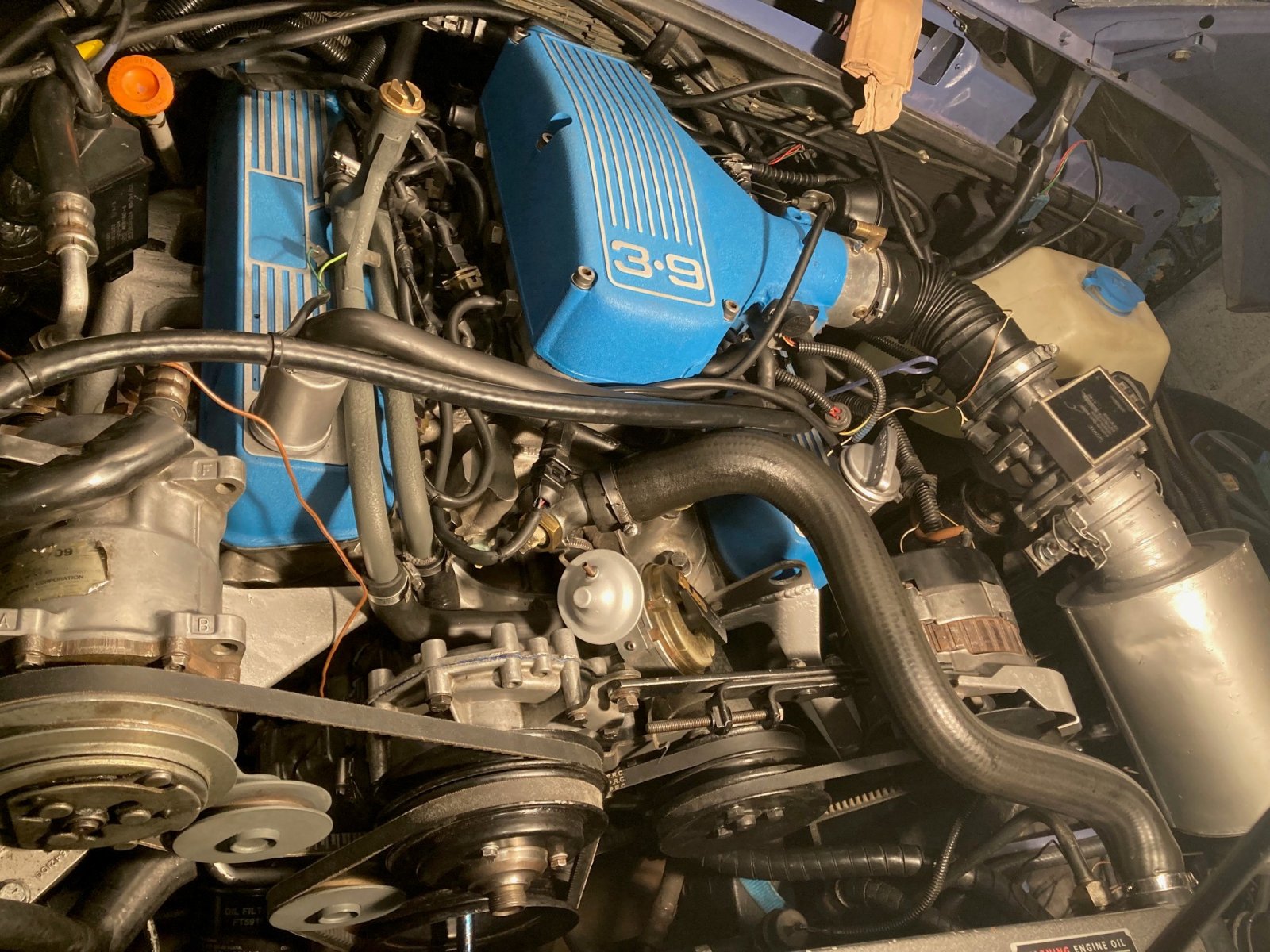 baie moteur.jpg