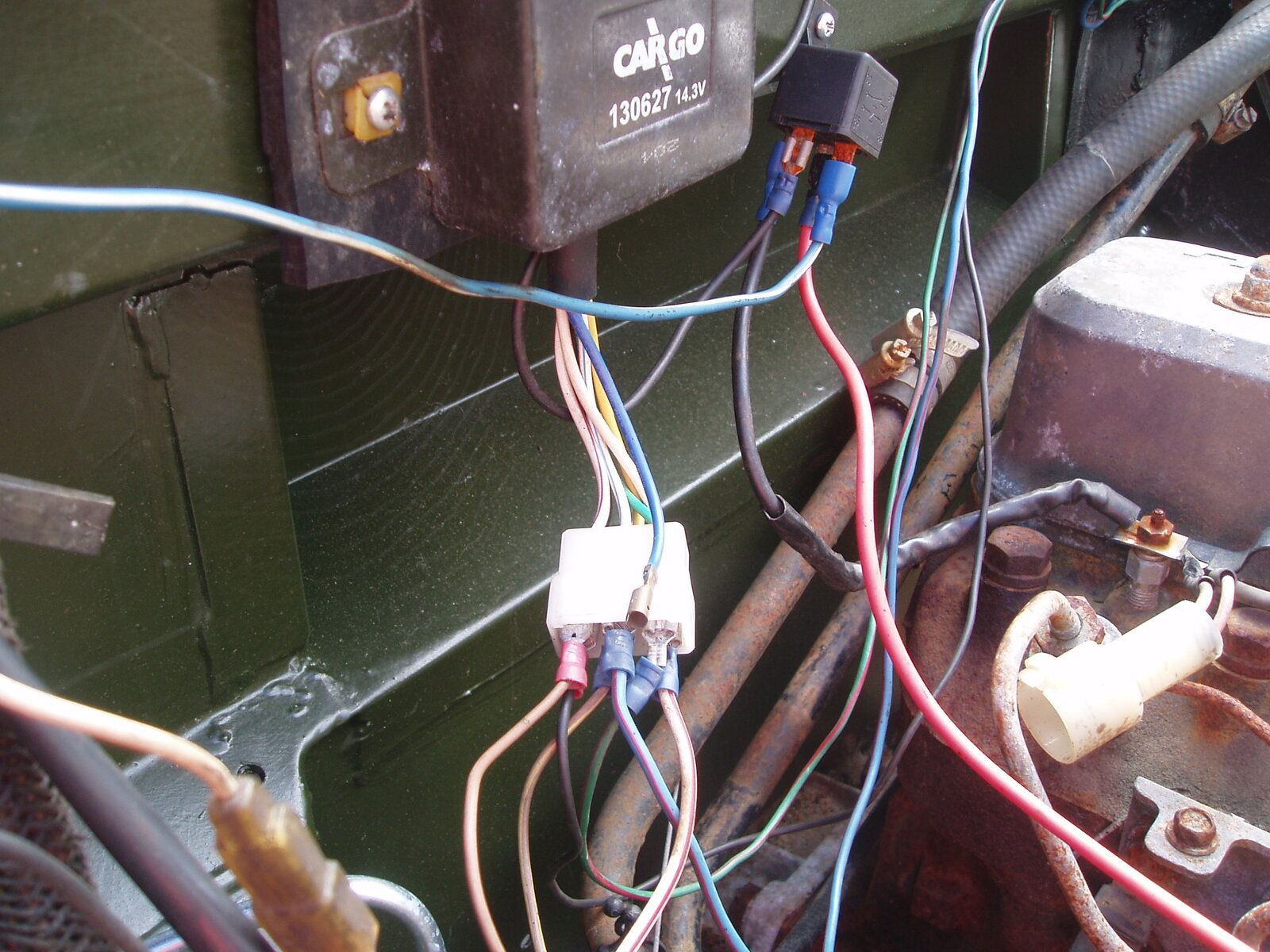 cargo wiring.JPG