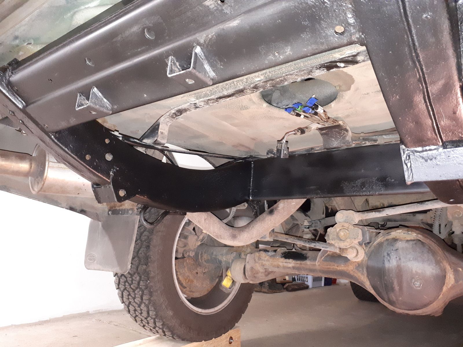 chassis painted.jpg