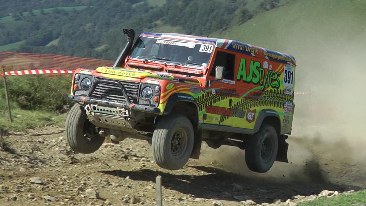 Defender-003.jpg
