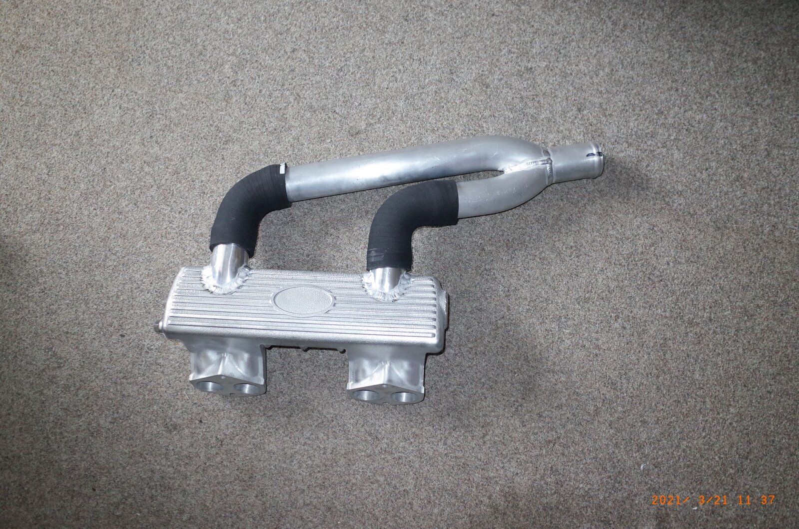 dual-inlet-manifold1.JPG