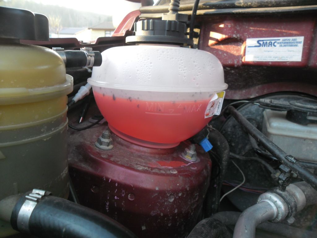 expansion tank black.JPG