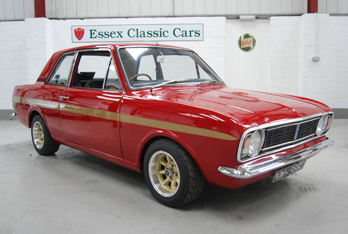 ford-cortina-mk2-10.jpg