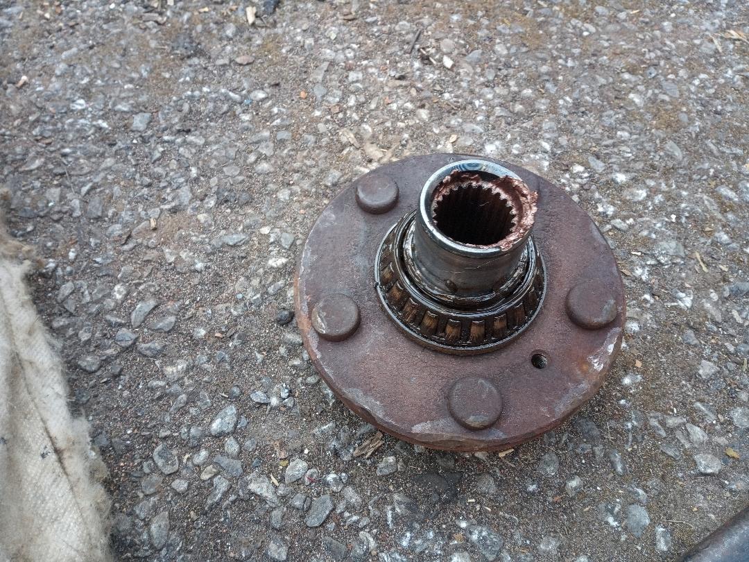 Front bearing 4.jpg