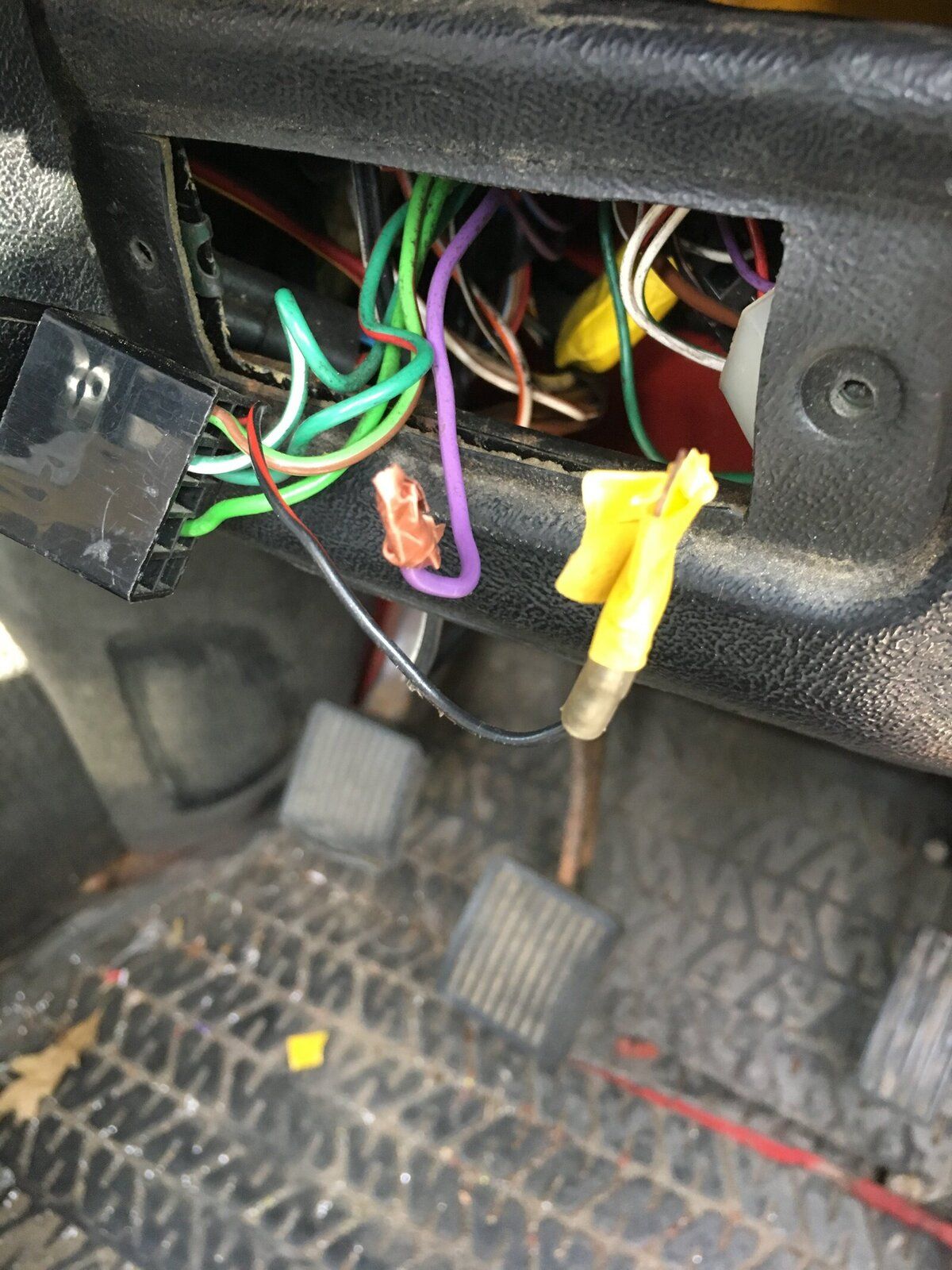 Hazard light connectors 2.JPG