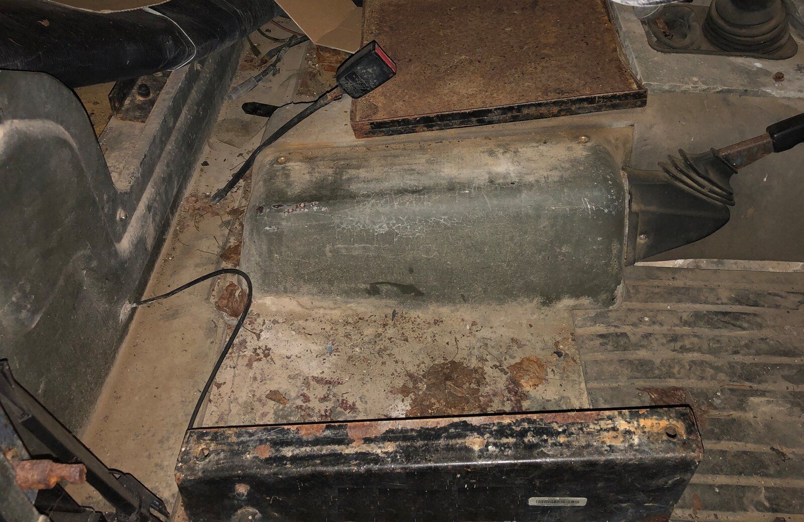 Interior-01AAA.jpg