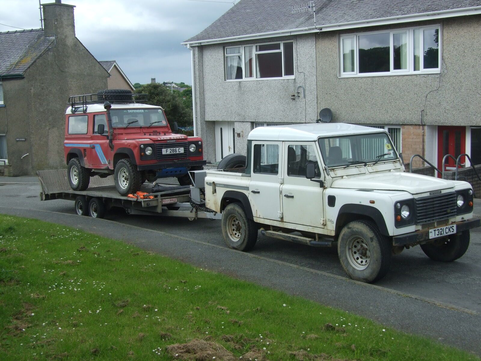 landrover re paint 002.jpg